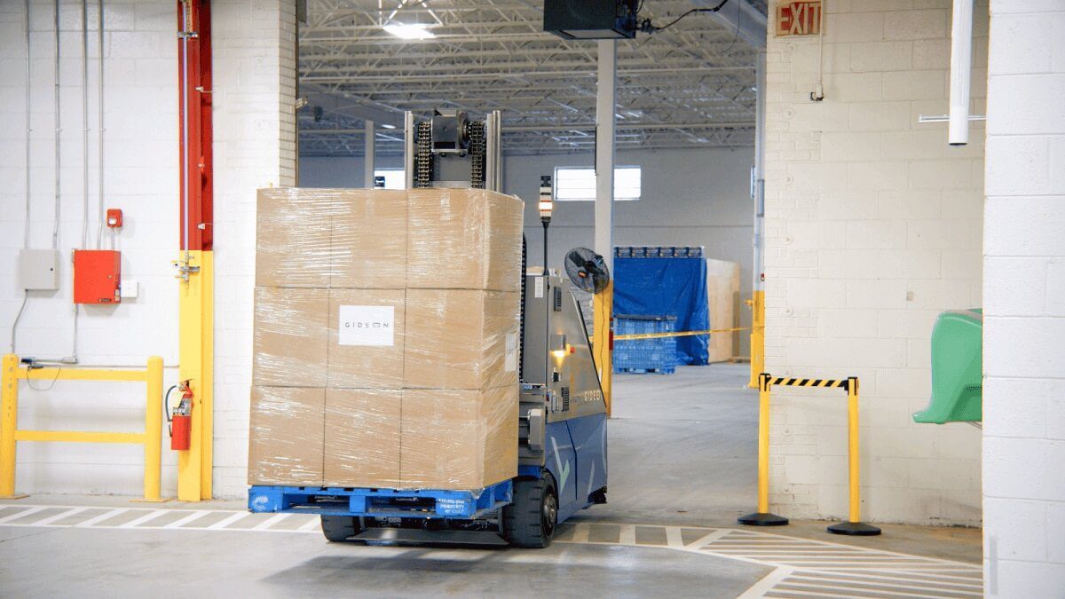 gideon-trey-autonomous-forklift-5