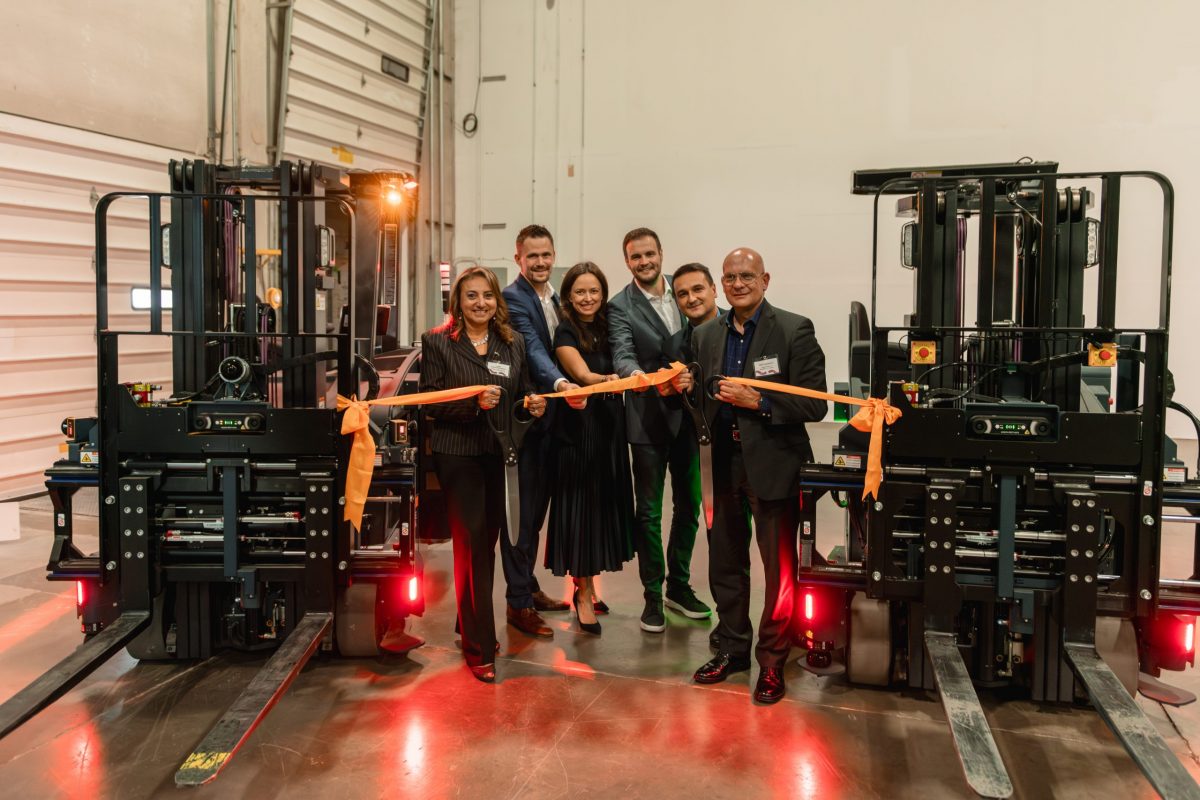 gideon-ribbon-cutting-36